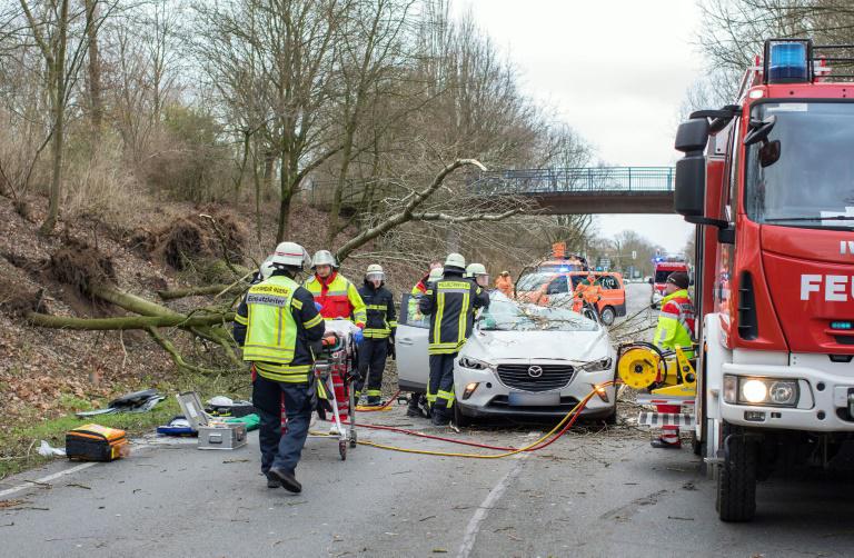 Tempête: 8 morts dans le nord de l'Europe et chaos dans les transports