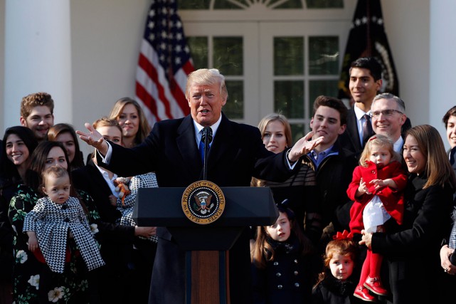 Trump affiche son soutien aux militants anti-avortement