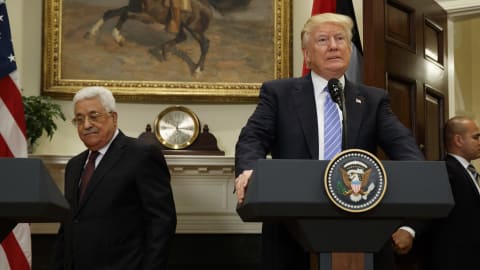 "Manque de respect", "oppresseur": le ton monte entre Trump et les Palestiniens