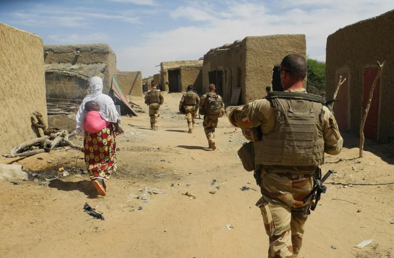 Mali: un raid français contre le groupe jihadiste Ansar Dine fait au moins 10 morts