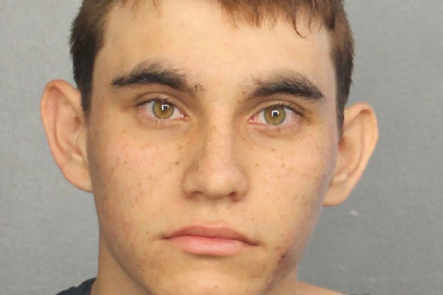 Le tueur de Floride, un ado difficile amateur d'armes à feu