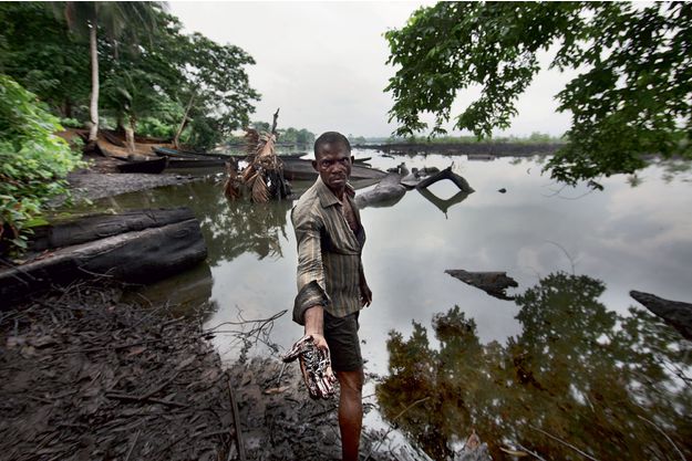 Pollution et marées noires au Nigeria: Amnesty accuse Shell et ENI d'imprudence