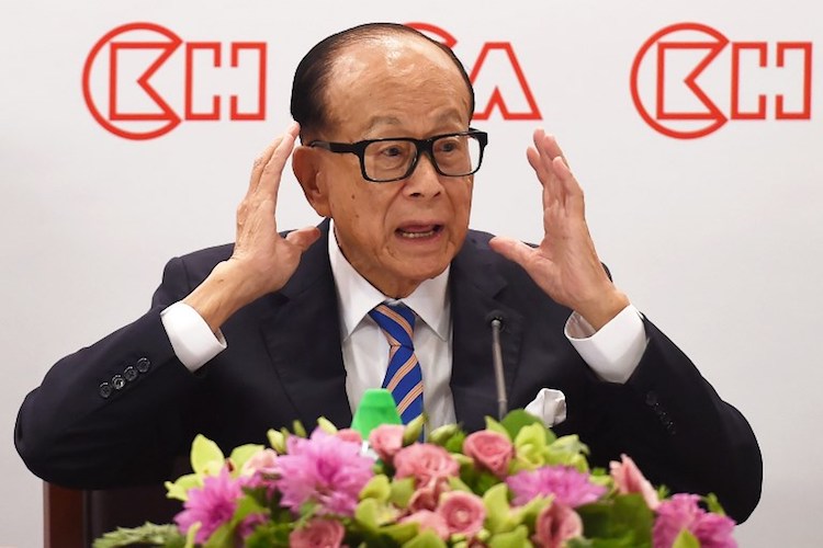Li Ka-shing, l'homme d'affaires le plus riche de Hong Kong, annonce sa retraite