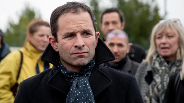 Hamon se défend de tout débauchage au Parti socialiste