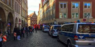 Allemagne: une voiture fonce dans la foule à Münster, plusieurs morts (médias)