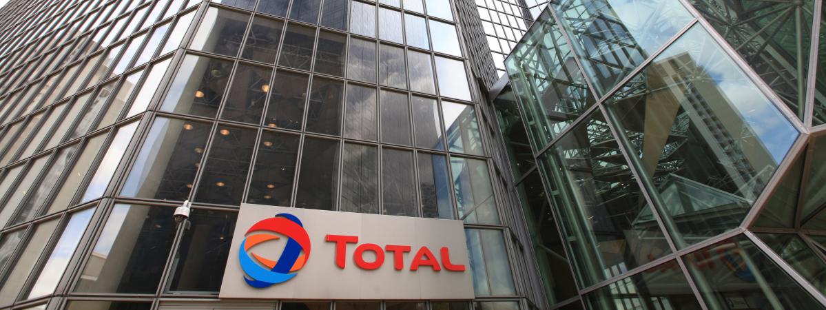 Libye: "réexamen" de l'acquisition par Total de nouvelles concessions