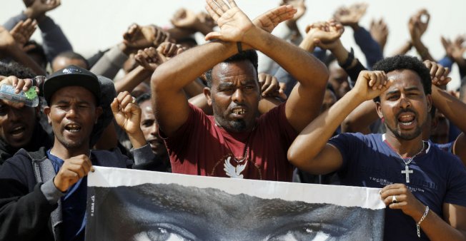 Israël: le gouvernement annule son plan d'expulsion de migrants africains
