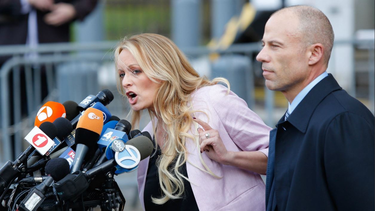 Trump dans l'oeil du cyclone Stormy Daniels