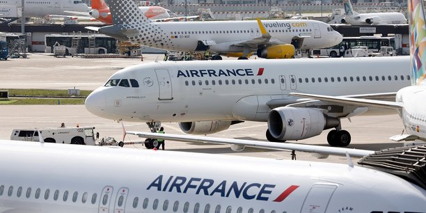 Air France: l'intersyndicale temporise