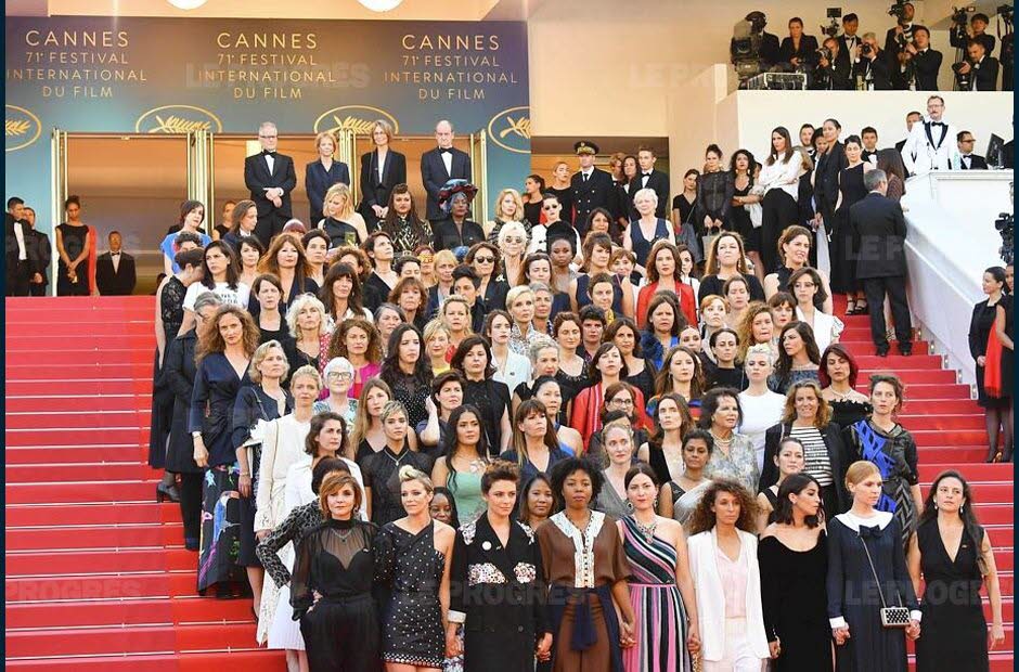 A Cannes, 82 femmes du 7e Art sur les marches pour "l'égalité salariale"