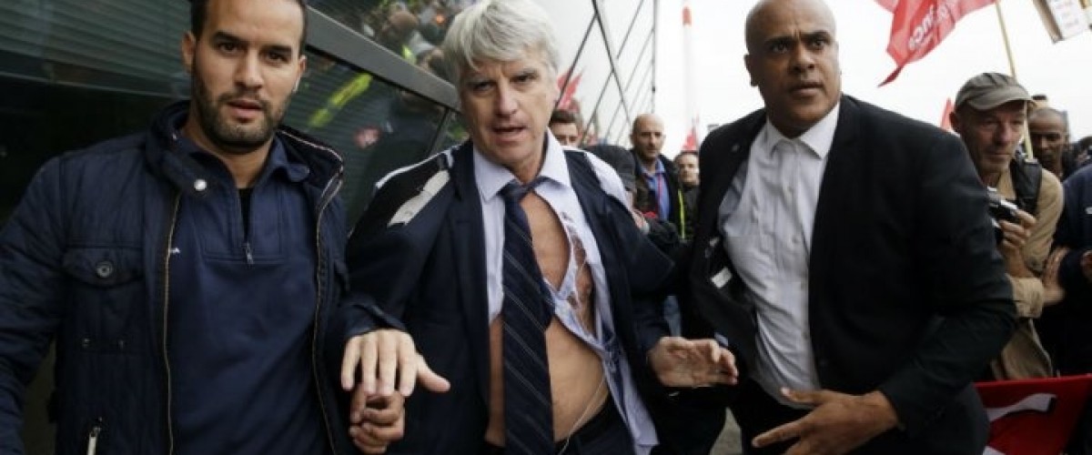 "Chemise arrachée": peine confirmée pour les ex-salariés d'Air France qui veut "tourner la page"