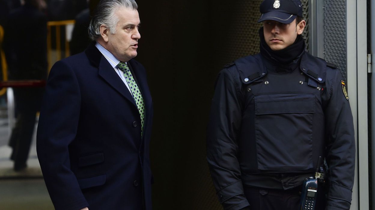 Corruption en Espagne: l'ex-trésorier du PP envoyé en prison