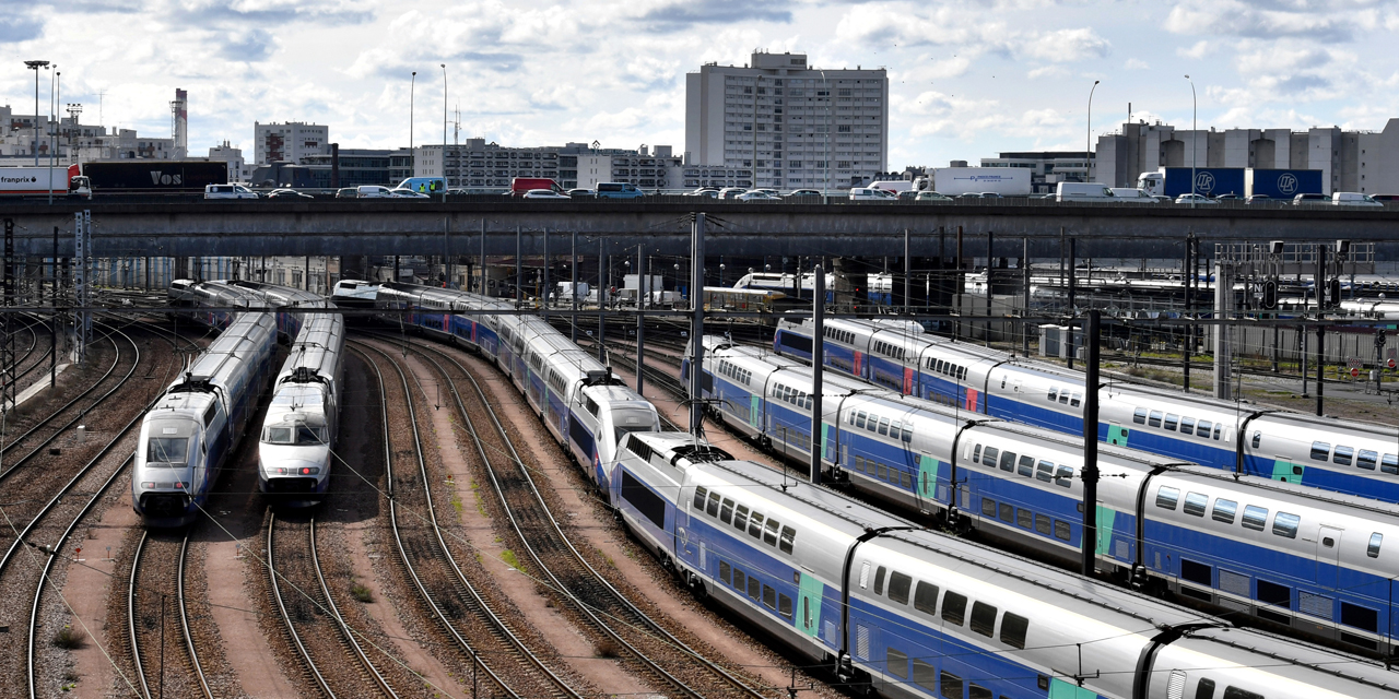 Grève SNCF: 4 TGV et 2 Intercités sur 5, 1 TER sur 2 samedi