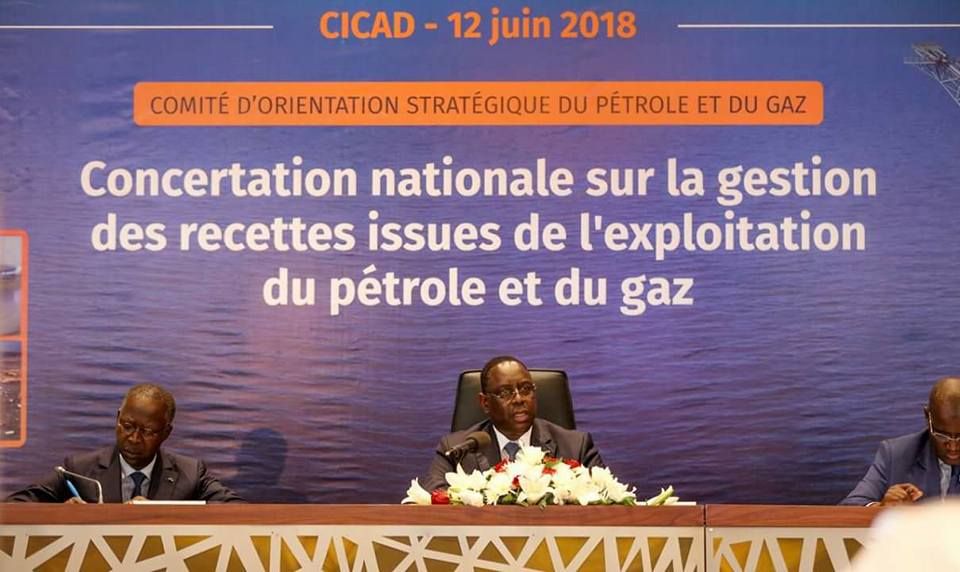 Macky Sall veut une "loi consensuelle" sur les ressources pétrolières et gazières
