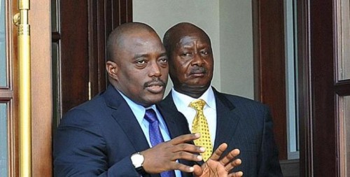 Les présidents Kabila et Museveni