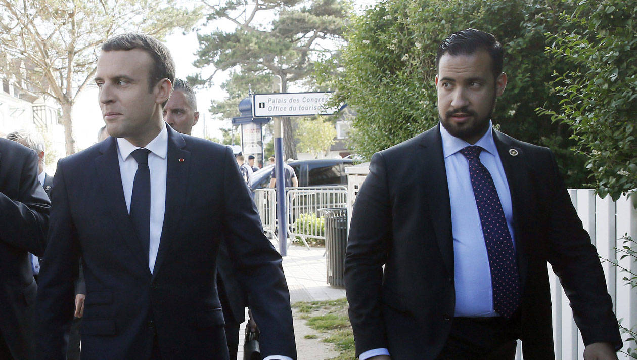L'Elysée va licencier Benalla, entendu par les policiers