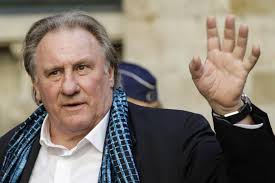 La star du cinéma français Gérard Depardieu visé par une enquête pour viols (source judiciaire)