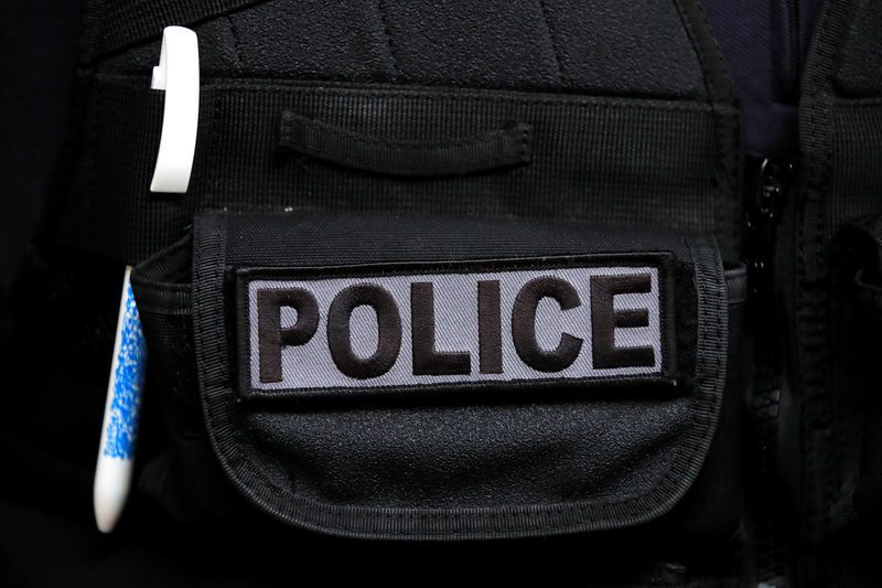 Un policier mis en examen dans l'affaire Benalla nie toute faute