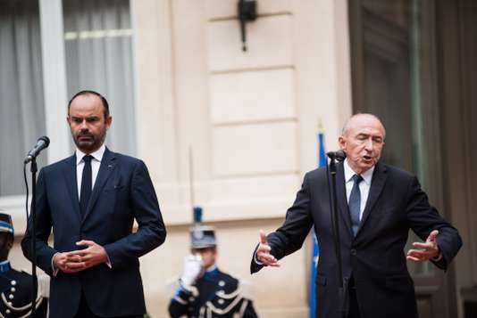 Passation de pouvoir glaciale entre Philippe et Collomb