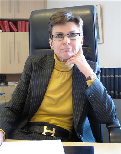 La procureure générale de Paris dénonce les "outrances" de Mélenchon