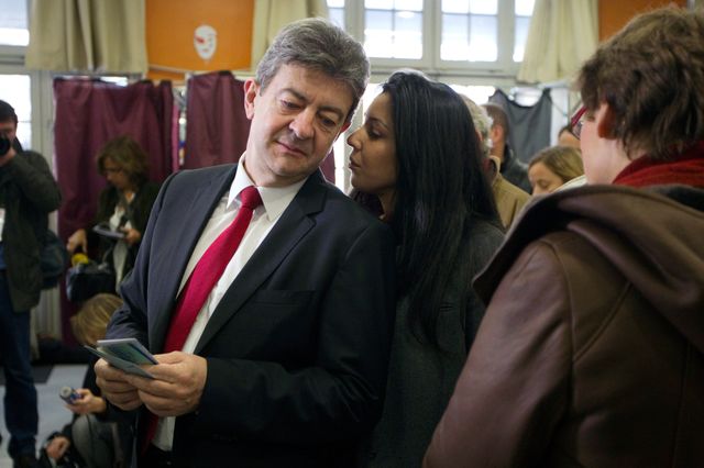 "Agression" et "ignominie" : Mélenchon s'en prend à Mediapart, qui révèle sa "relation extra-professionnelle" avec sa conseillère Sophia Chikirou