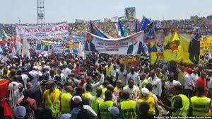 RDC: atmosphère de campagne électorale en marge du meeting des pro-Kabila à Kinshasa
