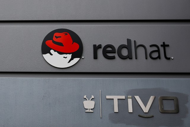 IBM débourse 34 milliards de dollars pour l'éditeur de logiciels Red Hat