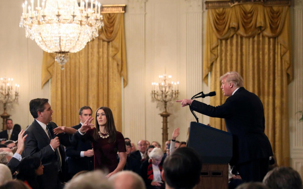 Un juge ordonne à la Maison Blanche de rétablir l'accès à un journaliste de CNN