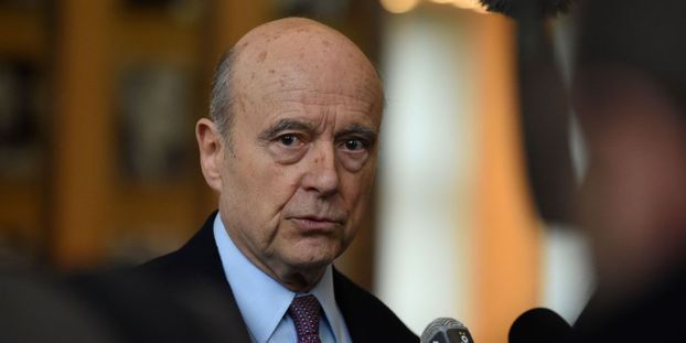 Juppé: le président doit "répondre concrètement", tenir un discours "d'autorité" mais aussi "d'empathie"