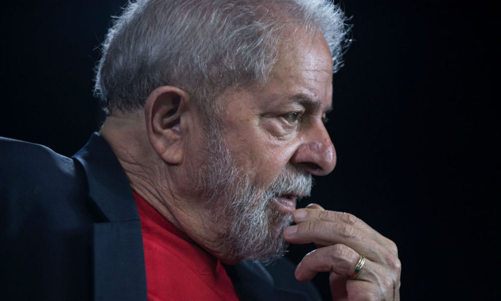 Lula doit rester en prison, a décidé un juge de la Cour suprême
