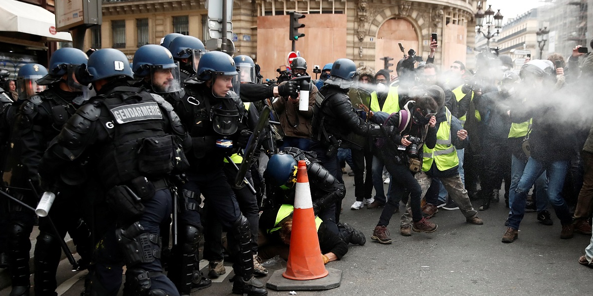 Les policiers obtiennent une hausse des salaires