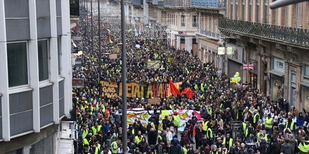 "Gilets jaunes" : 69 000 manifestants ce samedi en France, dont 4 000 à Paris, une mobilisation en baisse selon le ministère de l'Intérieur