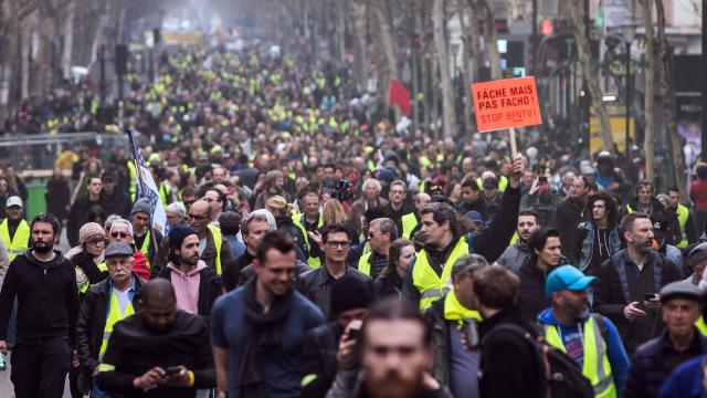 "Gilets jaunes" : 40 500 personnes mobilisées en France, plus que samedi dernier
