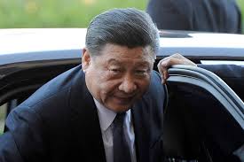 Xi Jinping, allié et rival, en visite d'Etat en France