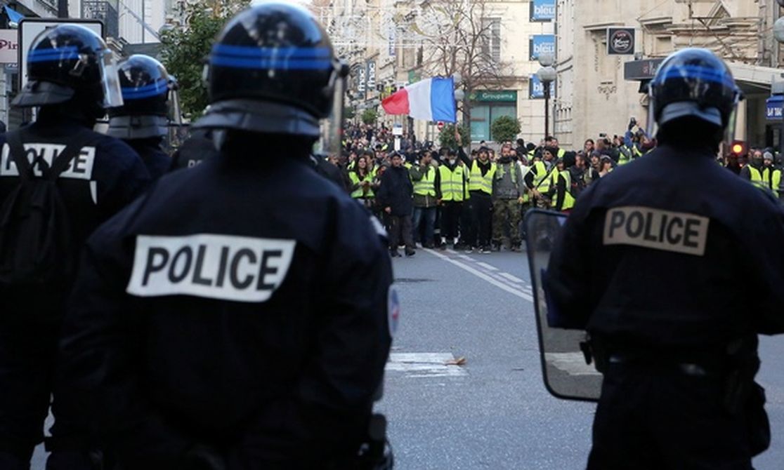 Avignon en état de siège pour l'acte XX des "gilets jaunes"