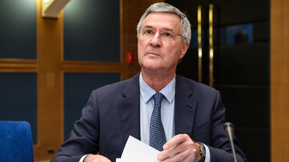 Affaire Benalla: Le directeur de cabinet d'Emmanuel Macron visé par une enquête