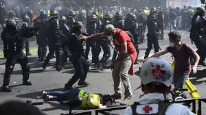 "Gilets jaunes" : 227 personnes interpellées à Paris, selon la préfecture de police
