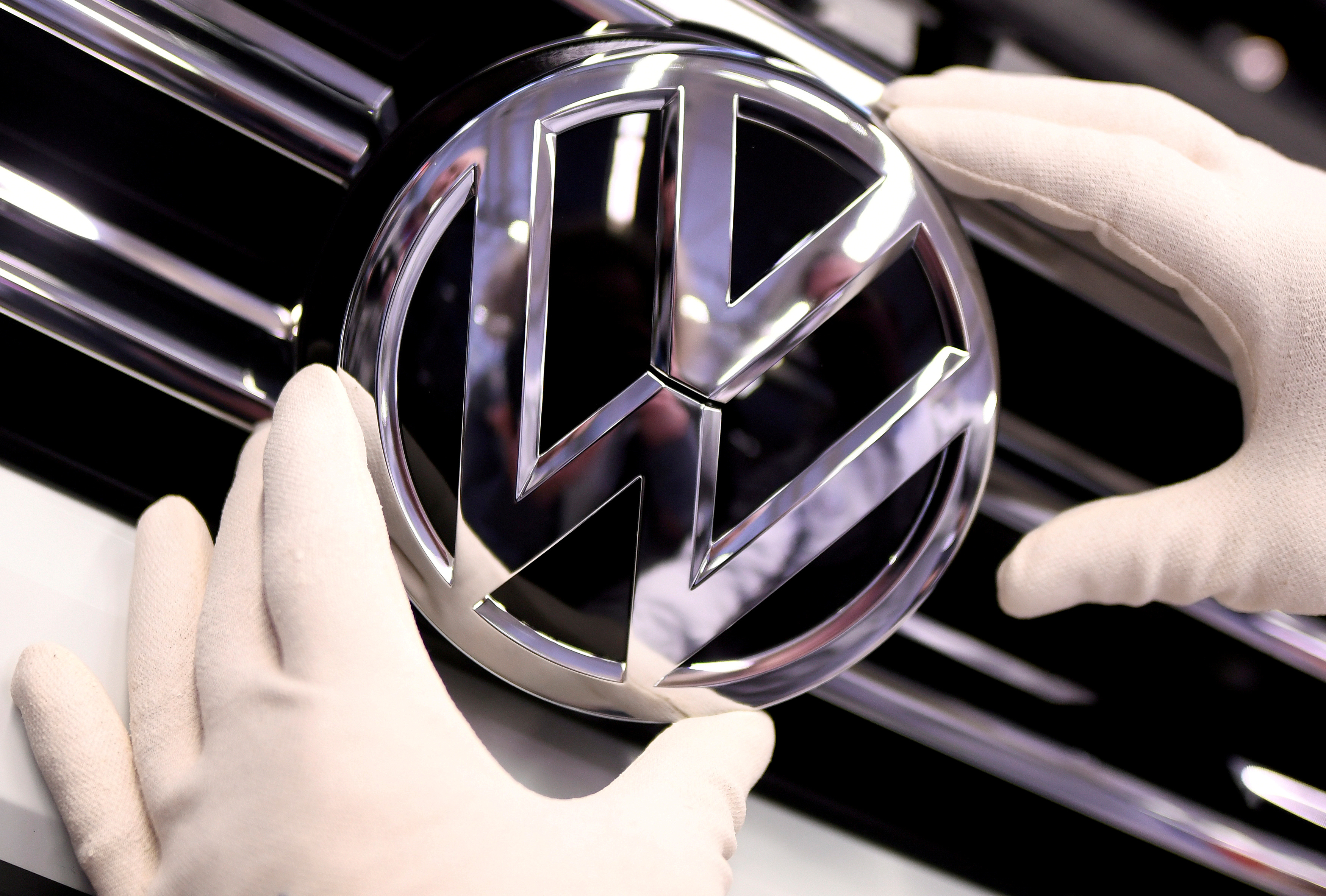 Volkswagen met de côté 5,5 milliards d'euros de plus pour le scandale diesel