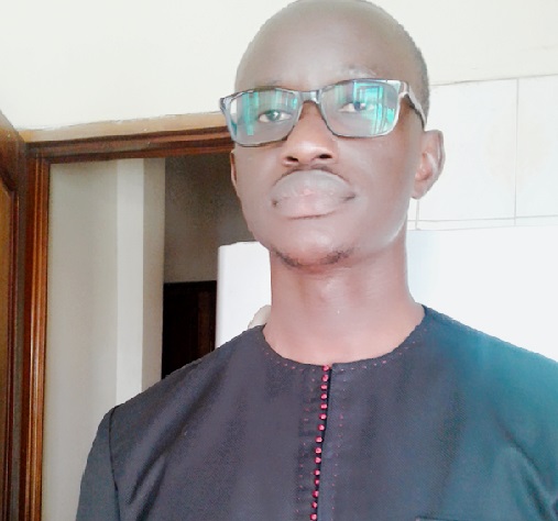 Dr. Thierno Ndiogou (Ucad) : «De réels dangers pouvant favoriser des atteintes à la vie privée»