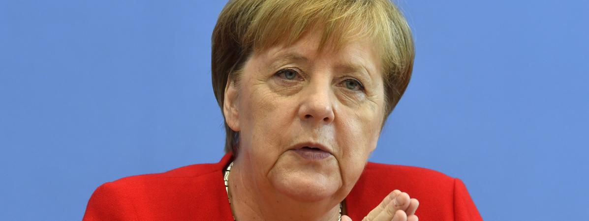Tweets racistes de Trump: Merkel « solidaire des femmes attaquées »