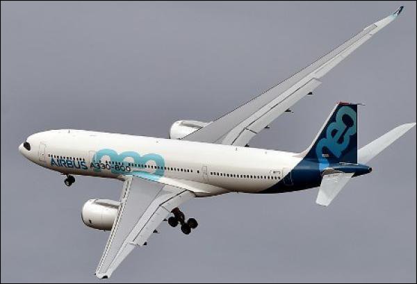 Liaison Paris-Montréal : Un feu dans un four oblige l'avion à faire demi-tour