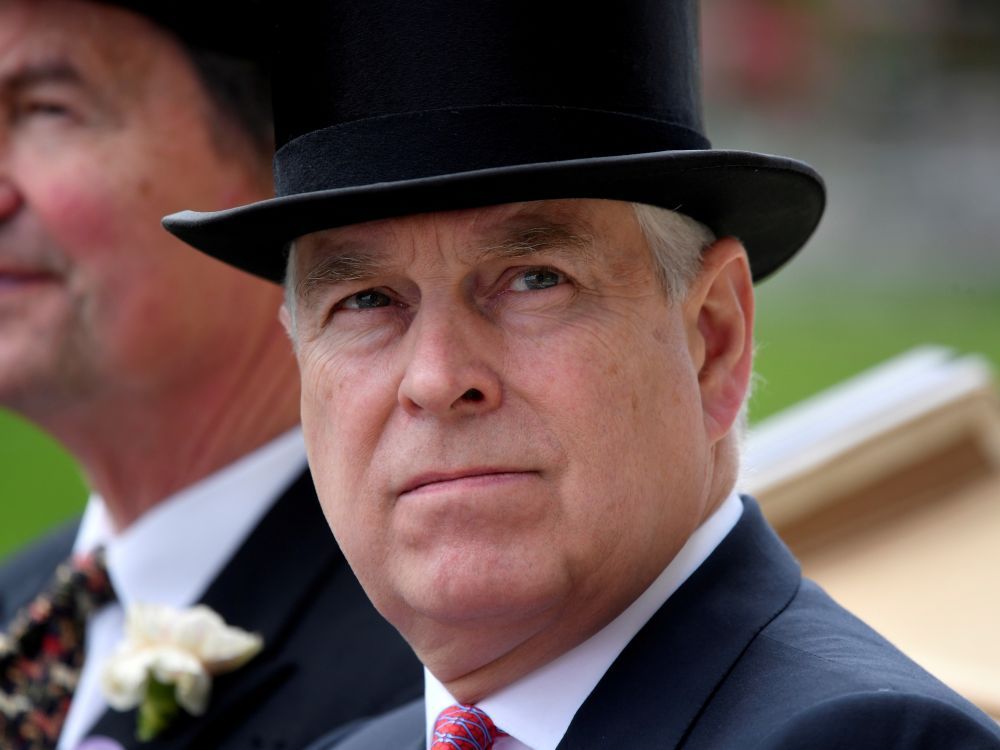 Le prince Andrew dit avoir fait "une erreur" en voyant Jeffrey Epstein