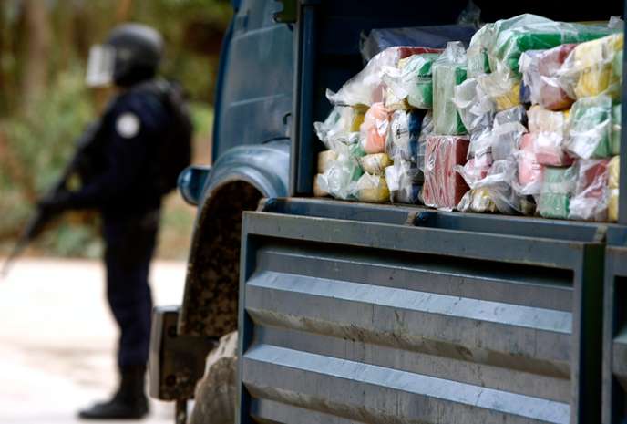 COCAÏNE & FAUX MEDICAMENTS : La loi des trafiquants au Sénégal