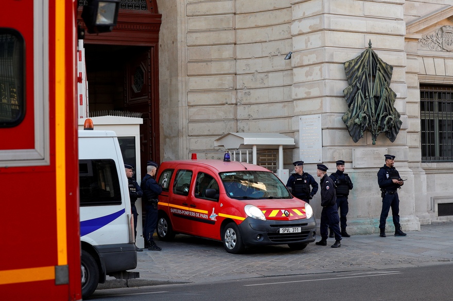 L'auteur de l'attaque à la préfecture présentait des signes de radicalisation