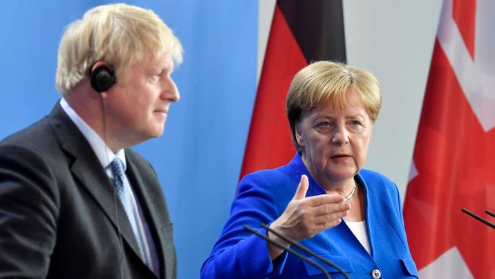 Merkel à Johnson: un nouvel accord de Brexit est "extrêmement improbable"