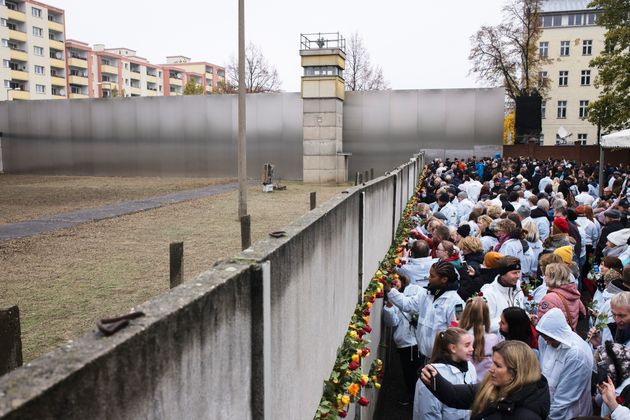 L'Allemagne célèbre le 30e anniversaire de la chute du mur de Berlin
