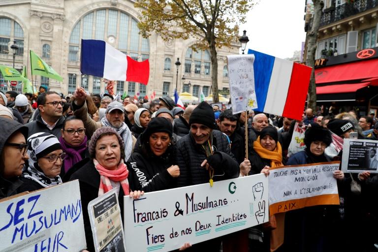 Mobilisation contre l'islamophobie à Paris
