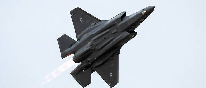 Raids israéliens contre des cibles militaires iraniennes et syriennes en Syrie