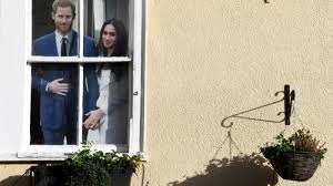 En pleine tempête royale, la duchesse Meghan repart au Canada