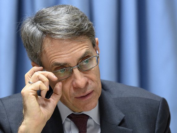 Le directeur de Human Rights Watch Kenneth Roth interdit d'entrée à Hong Kong